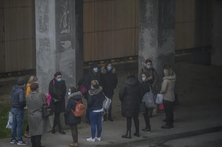 [FOTO] MEDICINSKO OSOBLJE STIGLO U ARENU ZAGREB: Krenula aktivacija, struka se nada rasterećenju bolnica