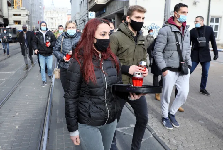 "Hvala svima na podršci. Ono od čega ne odustajemo su zahtjevi prema Vladi. Mi imamo nekoliko opcija. Imamo jaku pravnu podršku", kazao je Dražen Oreščanin iz Udruge Glas poduzetnika. Foto: Patrik Macek/PIXSELL