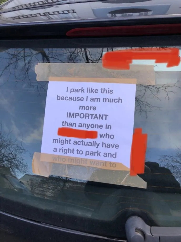 AKO STE SE USTALI NA KRIVU NOGU, IMAMO RJE&Scaron;ENJE: Ove urnebesne fotografije uljep&scaron;at će vam dan