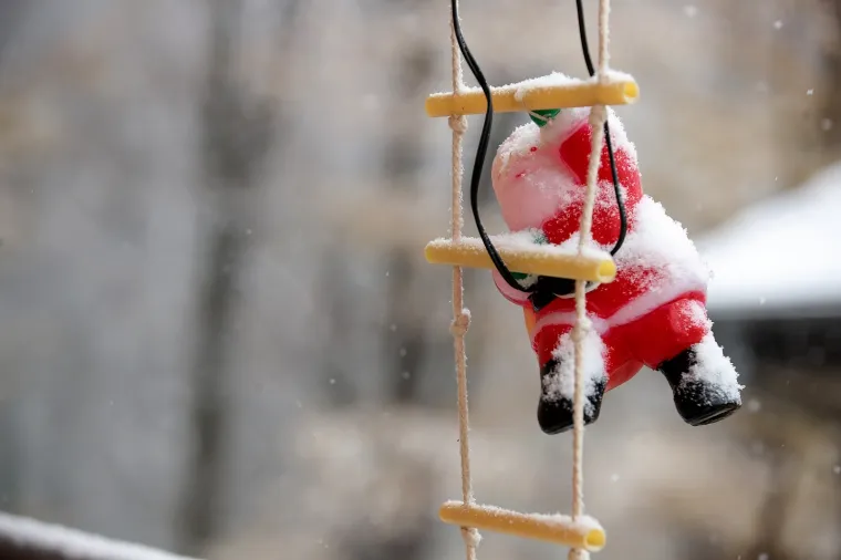 Prvi snijeg ove zime zabijelio Hrvatsku