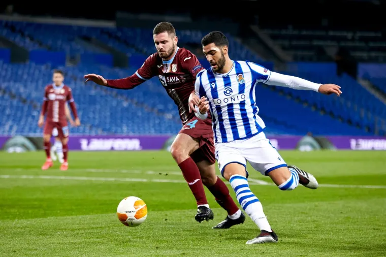 [FOTO] RIJEČKI SMIJE&Scaron;AK NA ANOETU: Pogledajte prizore ponosa hrvatskog nogometa