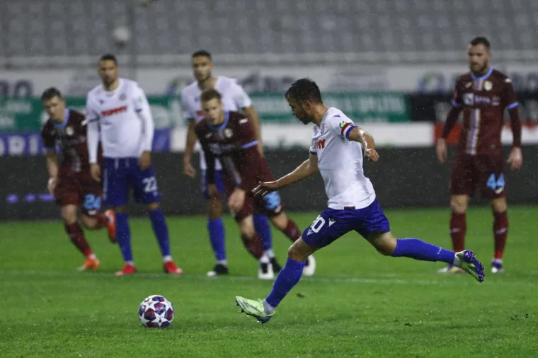 JADRANSKI DERBI: Pogledajte kako je izgledao obračun Rijeke i Hajduka na Poljudu