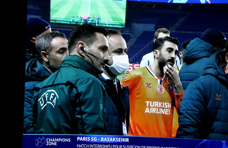 [FOTO] SKANDAL NA PARKU PRINČEVA: Dramatični trenuci u Parizu