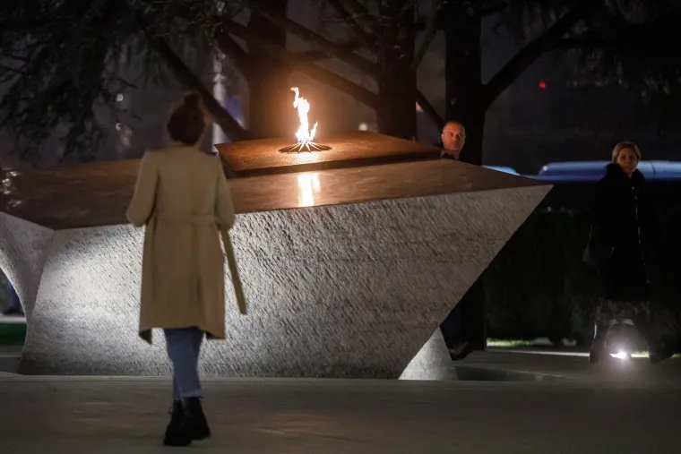 Kako vam se sviđa 'noćno izdanje' Spomenika domovine?