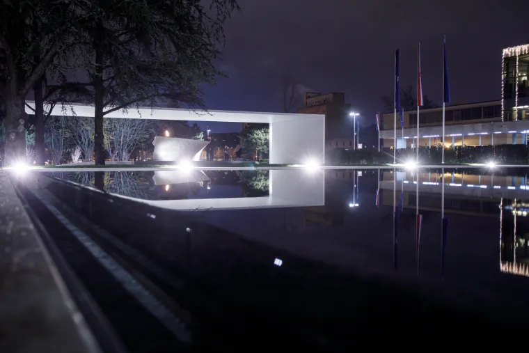 Kako vam se sviđa 'noćno izdanje' Spomenika domovine?