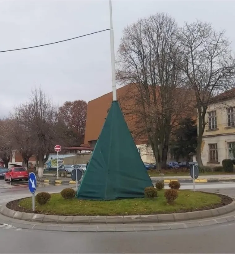 NJIMA SU BLAGDANI SVE SAMO NE ZABAVNI: Ovakav uvod u Božić nisu očekivali ni u najluđim snovima