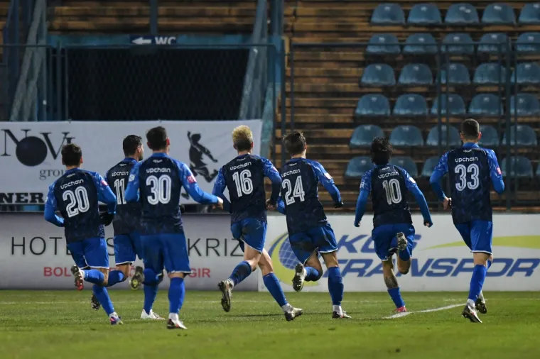 [FOTO] VARAŽDIN I RIJEKA U LOVU NA ČETVRTFINALE KUPA: Rovovska bitka u Varaždinu