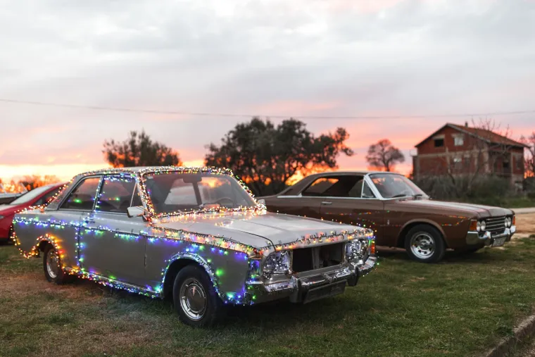 Gdje god se nalazio, svi gledaju u ovaj auto u Sukošanu