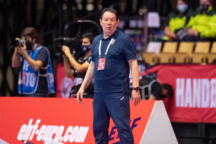 [FOTO] NEMA VEZE &Scaron;TO STE IZGUBILE DJEVOJKE, BORILE STE SE HRABRO: Pogledajte bitku za finale Eura