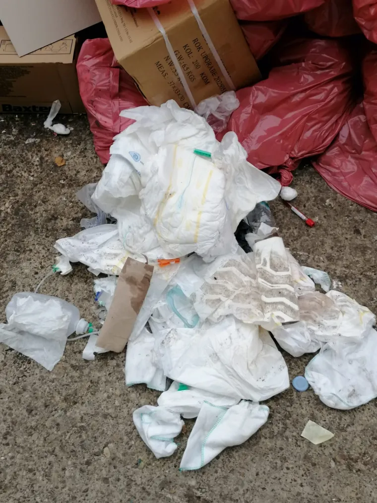 KB Dubrava zatrpana covid smećem: 'Rje&scaron;enje je jednostavno, a ako se ubrzo ne donese, čeka nas katastrofa!'