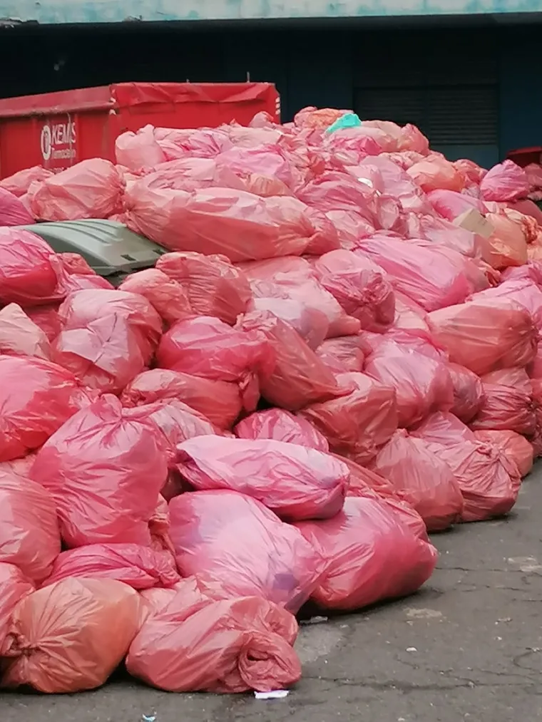 KB Dubrava zatrpana covid smećem: 'Rje&scaron;enje je jednostavno, a ako se ubrzo ne donese, čeka nas katastrofa!'