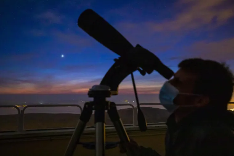 Gornje Sitno: Promatranje velike konjunkcije planeta Jupitera i Saturna