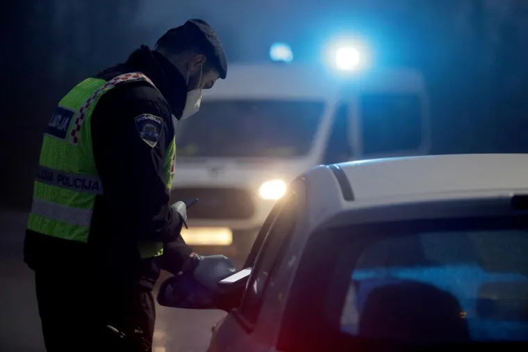 POLICIJA BLOKIRALA IZLAZE IZ ŽUPANIJA: Provjeravaju propusnice za putovanje i vraćaju sve koji ih nemaju