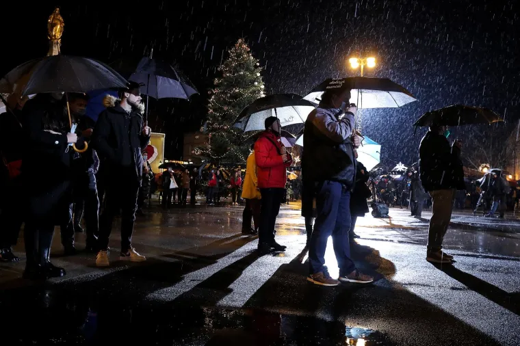 POLNOĆKE ZA VRIJEME PANDEMIJE: Ovako su izgledale mise na Badnjak u Hrvatskoj
