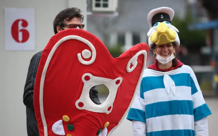 Pjesmom za Božić razveselili pacijente i medicinsko osoblje zagrebačkih bolnica: 'Ovo nije neka bizarna banda iz Ratnika podzemlja...'