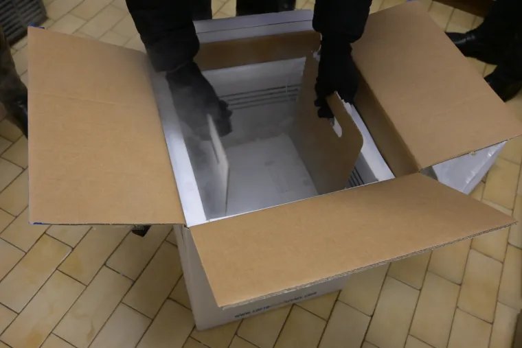 Capak u svitanje dočekao cjepivo! Prve doze stigle u pratnji policije jer se radi o nacionalnoj sigurnosti