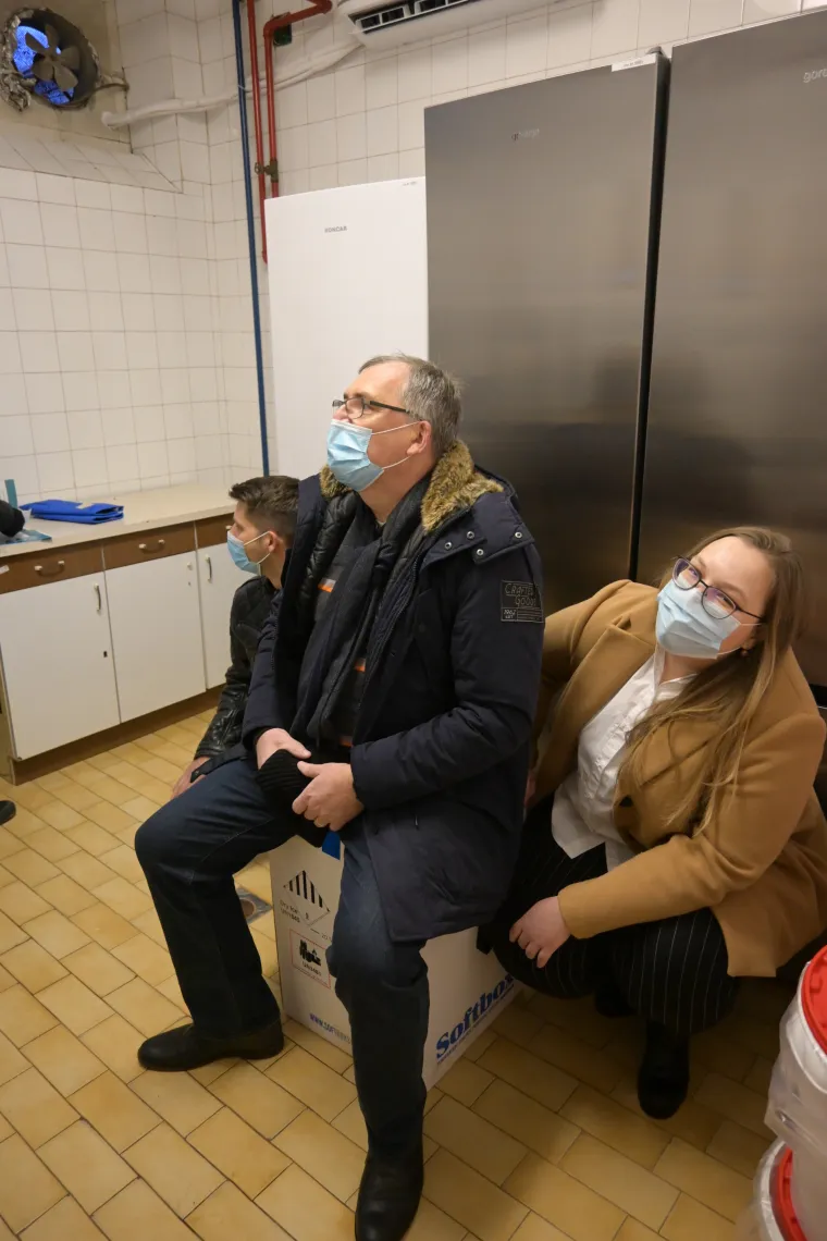 Capak u svitanje dočekao cjepivo! Prve doze stigle u pratnji policije jer se radi o nacionalnoj sigurnosti