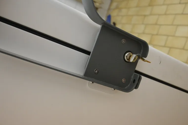 Capak u svitanje dočekao cjepivo! Prve doze stigle u pratnji policije jer se radi o nacionalnoj sigurnosti