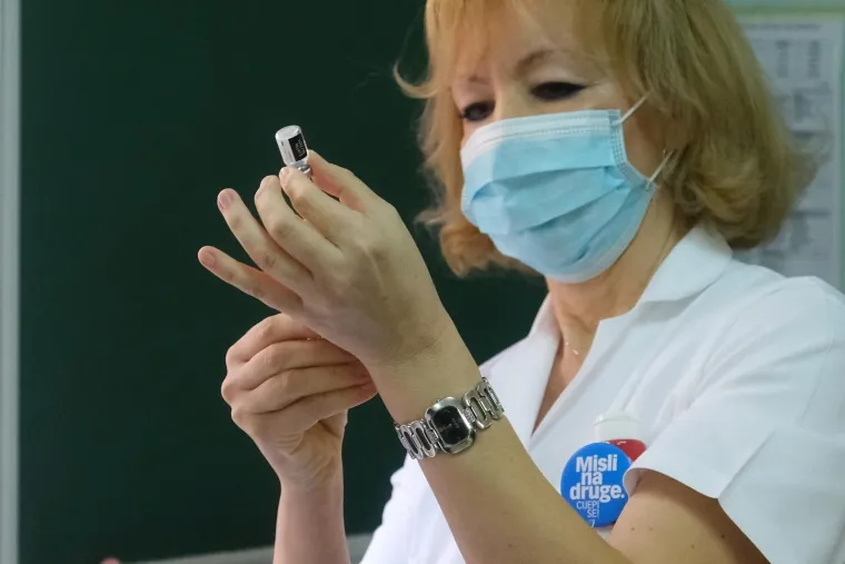 Nada protiv pandemije: Počelo cijepljenje zdravstvenih djelatnika i građana u Hrvatskoj