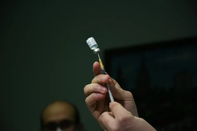 Nada protiv pandemije: Počelo cijepljenje zdravstvenih djelatnika i građana u Hrvatskoj