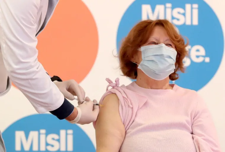 Nada protiv pandemije: Počelo cijepljenje zdravstvenih djelatnika i građana u Hrvatskoj