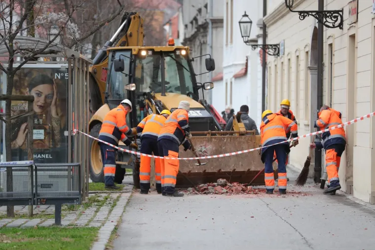 Evo kako izgleda centar Zagreba nakon novog jakog potresa koji je ponovno učinio veliku &scaron;tetu