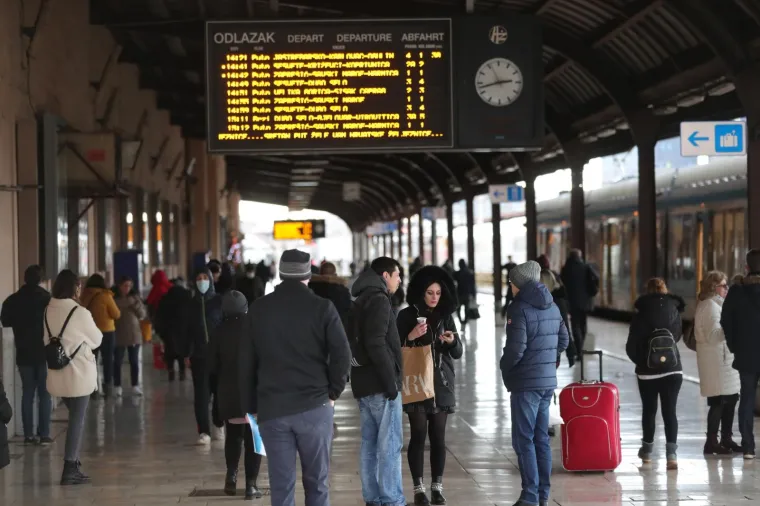 Evo kako izgleda centar Zagreba nakon novog jakog potresa koji je ponovno učinio veliku &scaron;tetu