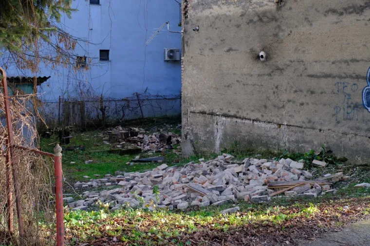 FOTOGALERIJA: Posljedice razornog potresa u Sisku