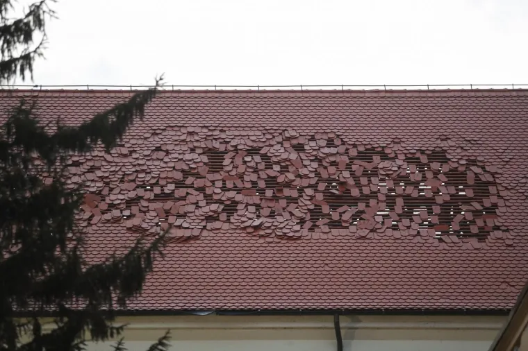 JUTRO NAKON RAZORNOG POTRESA KOJI JE ODNIO SEDAM ŽIVOTA: Ovako Petrinja izgleda danas...