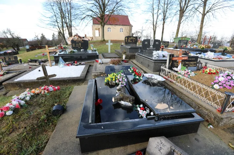 STRAŠNI PRIZORI IZ NOVOG SELA GLINSKO: Posljedice razornog potresa su zastrašujuće