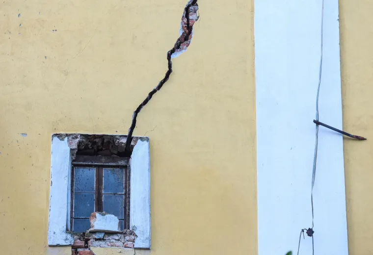 Fotografije crkve sv. Nikole i Vida u Žažini jutro nakon potresa