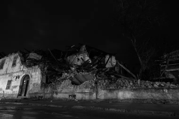 ZASTRA&Scaron;UJUĆE POSLJEDICE POTRESA U PETRINJI: Grad je u trenutku postao ru&scaron;evina