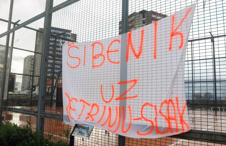 [FOTO] I VELIKI DRAŽEN S NEBA ČUVA, BDIJE NAD PETRINJOM I ČITAVOM BANIJOM: Ovo dira ravno u srce