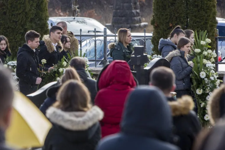 Tuga u Posu&scaron;ju: Obitelj, rodbina i prijatelji oprostili se od tragično preminule Mirele Rezo