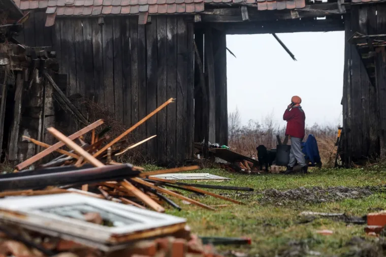 Ima li kraja nevoljama? Nakon potresa Majskim Poljanama zbog dugotrajne ki&scaron;e prijete poplave