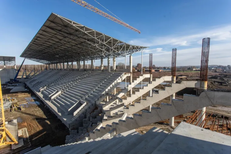 NAJMODERNIJI I NAJLJEP&Scaron;I STADION U HRVATSKOJ IZ DANA U DAN RASTE: Pogledajte najnovije kadrove budućeg Osijekovog doma