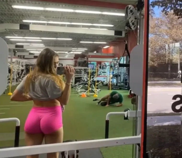 SVIMA POKAZUJU KAKVE BLAGODATI PROPU&Scaron;TAJU: Čvrste guze i ostali jako seksi argumenti za ponovno otvaranje teretana