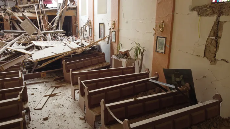 Tužne slike uni&scaron;tene crkve u Kravarskom