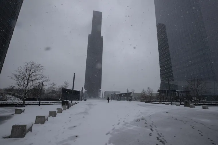 Madrid pogodila nezabilježena snježna mećava: 'Situacija je jako teška. Ovakav snijeg nismo imali u zadnjih 50 godina'