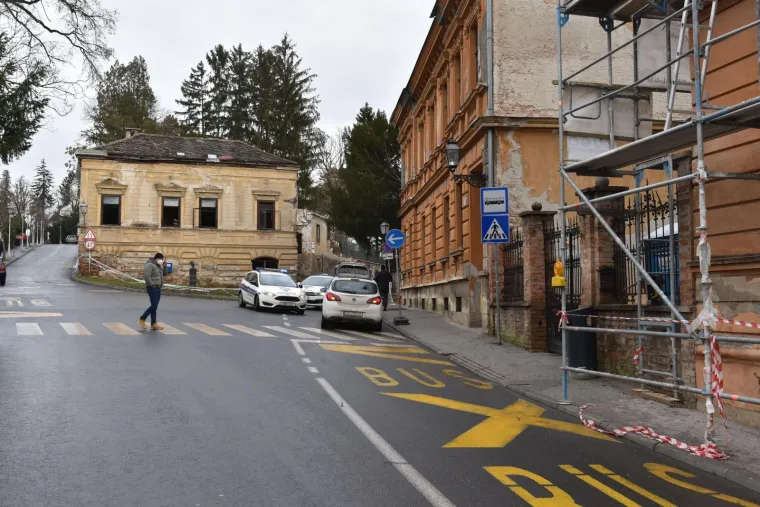 Ru&scaron;i se kuća Mlinarich, jedna od najstarijih kuća u Zagrebu