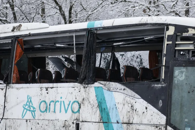 Autobus sletio s autoceste kod Jastrebarskog