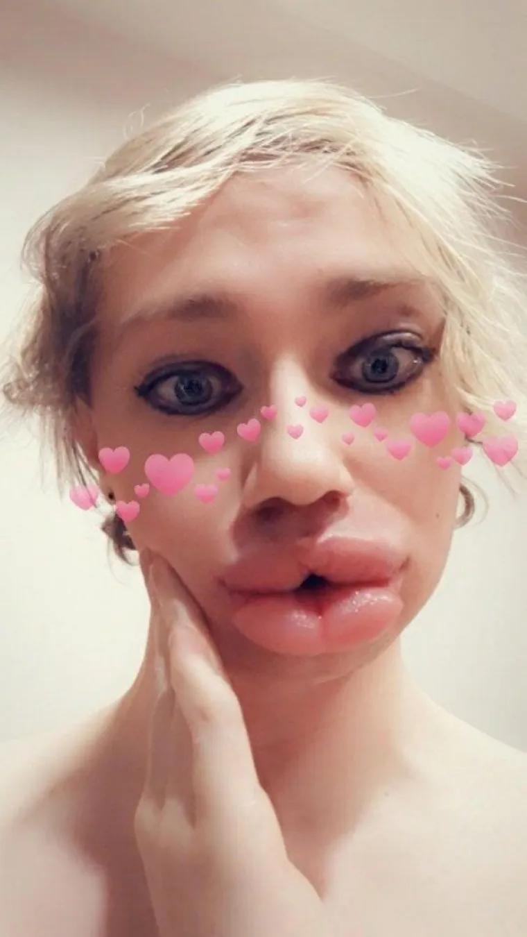 Ovisnici o plastici očito se vode idejom - 'vi&scaron;e je vi&scaron;e'