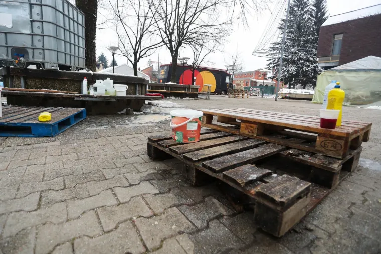 Kuhari volonteri nakon 14 dana prestali kuhati za stradale u potresu