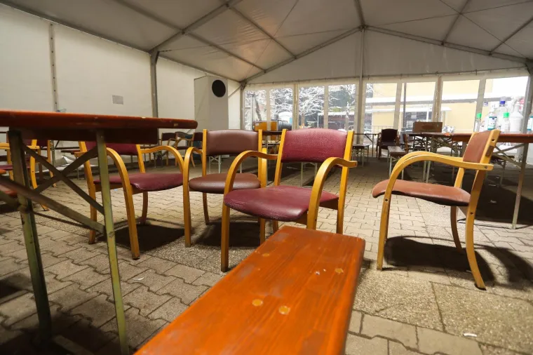 Kuhari volonteri nakon 14 dana prestali kuhati za stradale u potresu