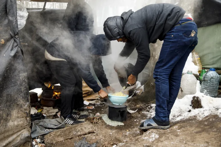 U &scaron;umama oko Velike Kladu&scaron;e nalazi se nekoliko stotina migranata