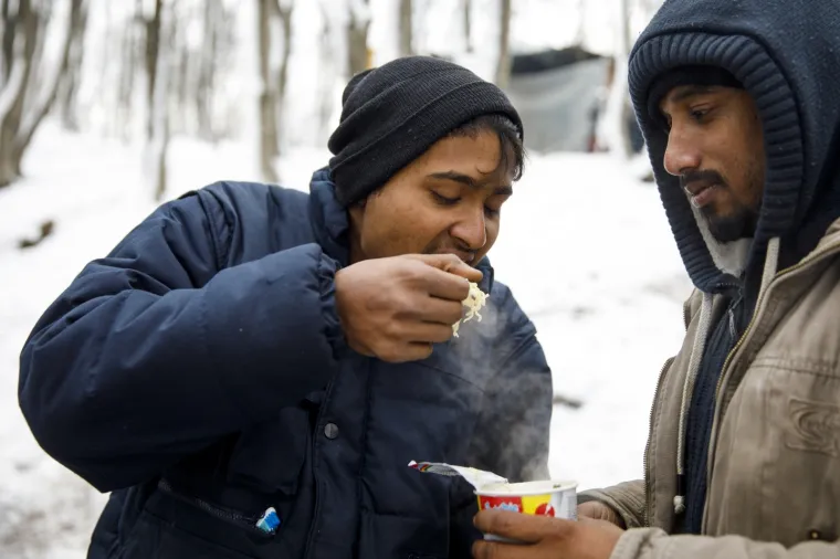 U &scaron;umama oko Velike Kladu&scaron;e nalazi se nekoliko stotina migranata