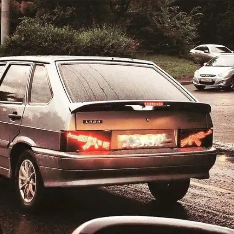 KOD OVIH TIPOVA NEMA LOGIKE I VLADA BESMISAO: Nadrealni prizori snimljeni su, naravno, u Rusiji