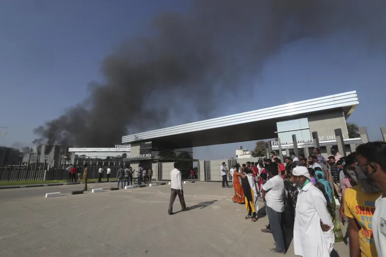 Veliki požar izbio u najvećoj svjetskoj tvornici cjepiva protiv koronavirusa