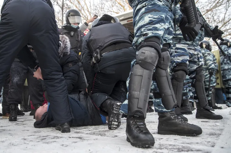 Kaos u Moskvi i diljem Rusije: Policija privela mno&scaron;tvo prosvjednika