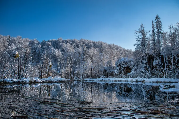 Kao iz bajke: Morate pogledati veličanstvenu ljepotu Plitvičkih jezera usred zime